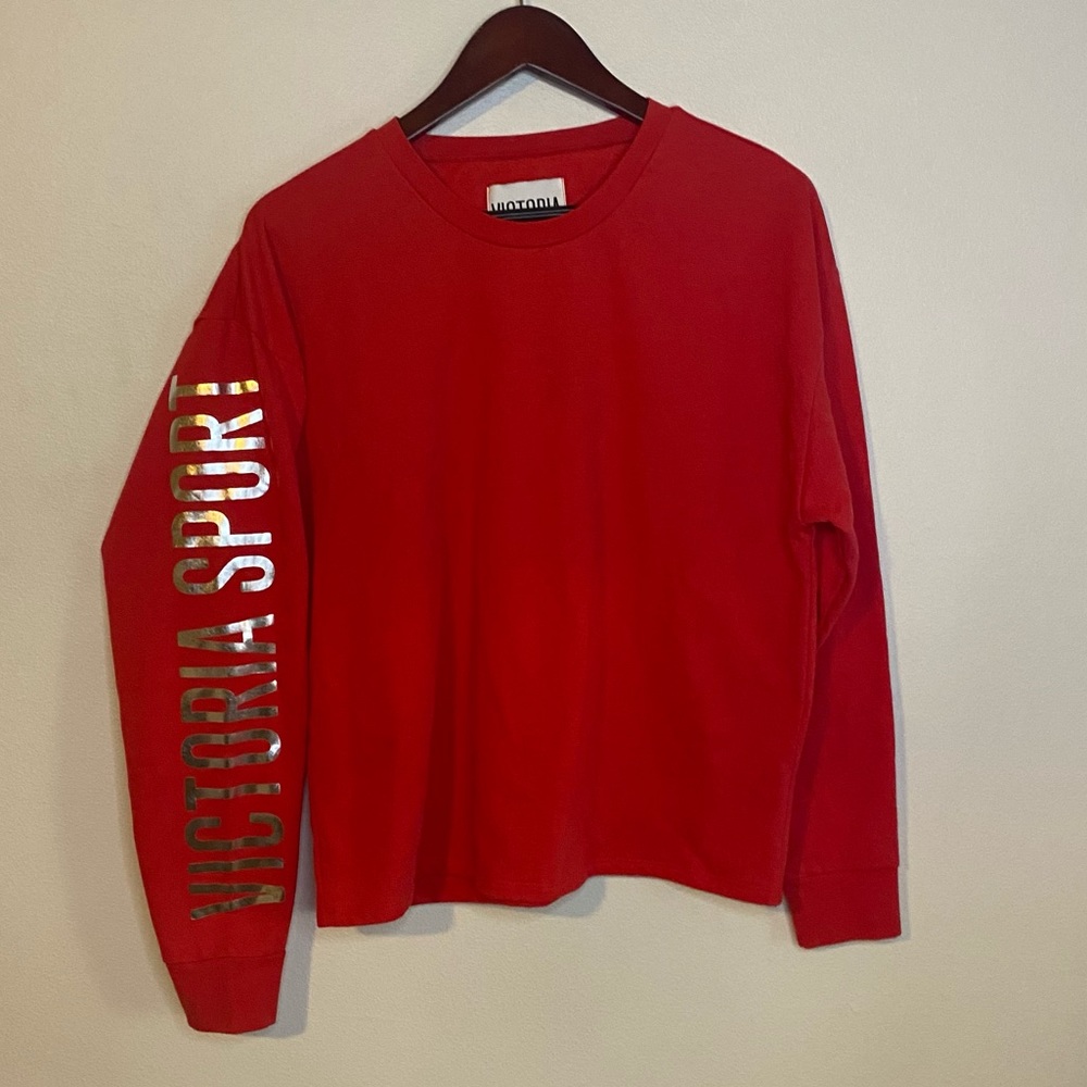 NWT Victoria’s Sport Red Sweater